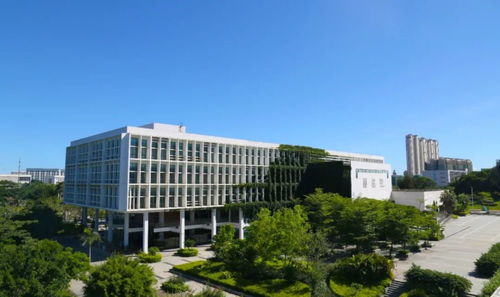 每百余廈門人中,就有一位從這所學校畢業 今天,她迎來20歲生日