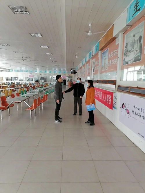 開展學校食堂安全專項檢查 努力提高校園食品衛生安全