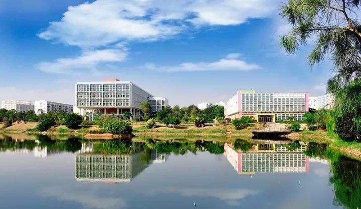 廈門南洋職業學院師資力量怎樣?在哪?有哪些特色專業?學費多少